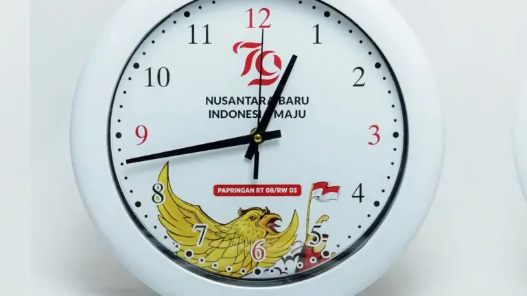 Jam Dinding
