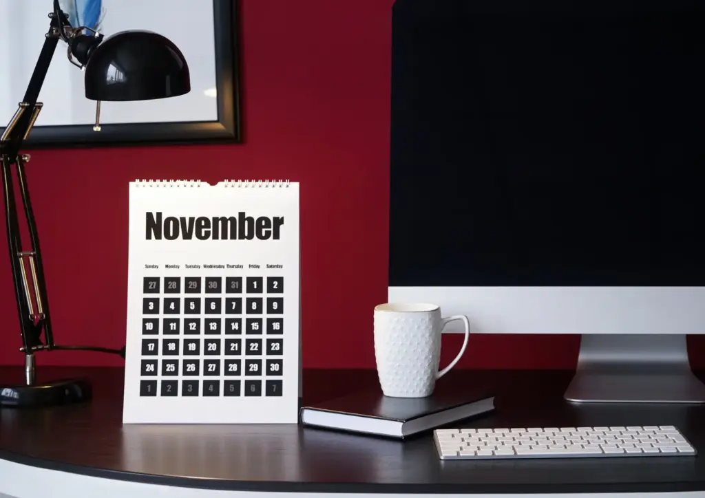 Tampil profesional di meja kerja klien